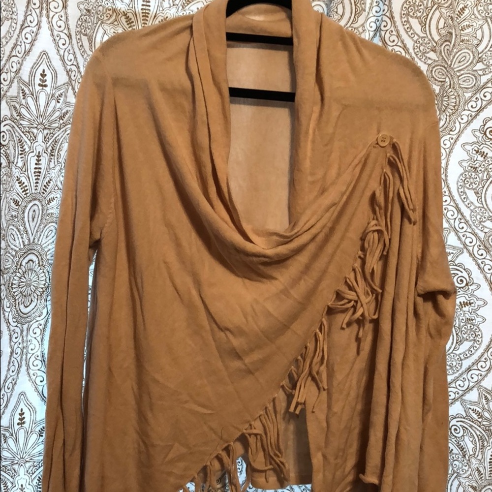 Love stick cream color sweater
